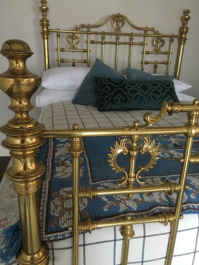 The Carriage House Flat - Downtown Paris Canada 外观 照片