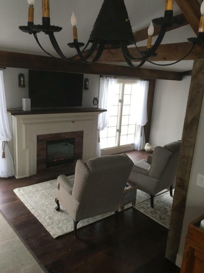 The Carriage House Flat - Downtown Paris Canada 外观 照片